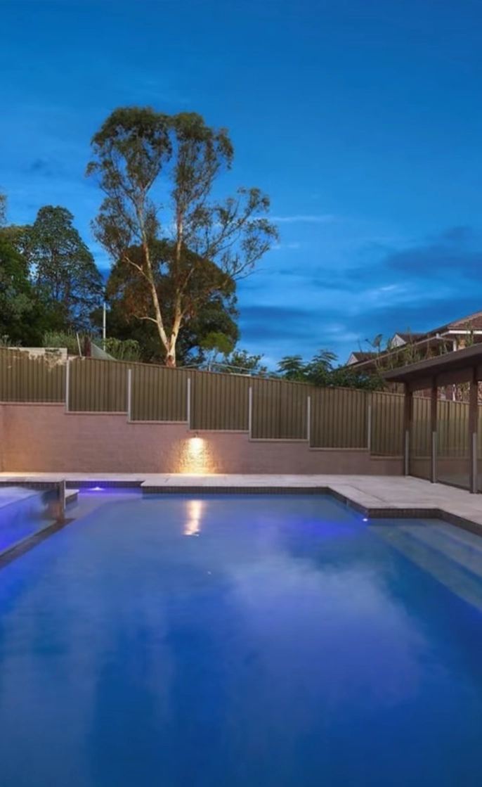 Family Pool in Baulkham Hills 4