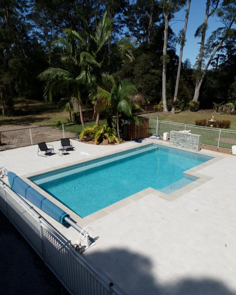 Family-Friendly Concrete Pool in Kangy Angy 3